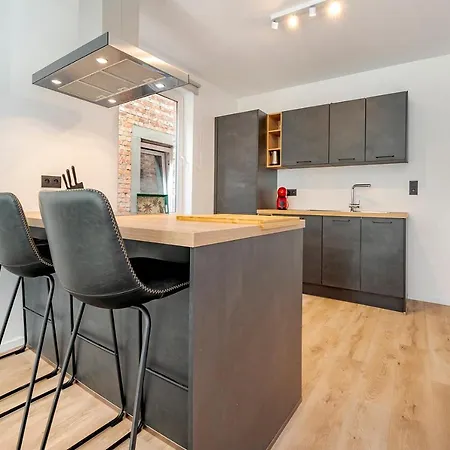 Ardn-bnb Eglise Апартаменты Ла-Рош-ан-Арден